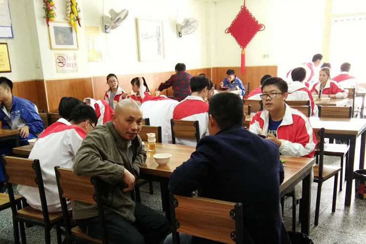 老翟板面  銅山中學分店