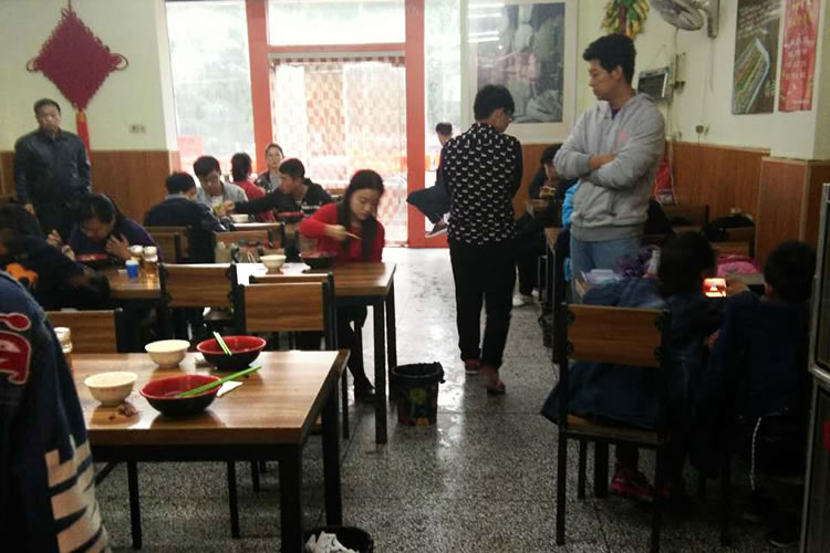 老翟板面  銅山中學分店